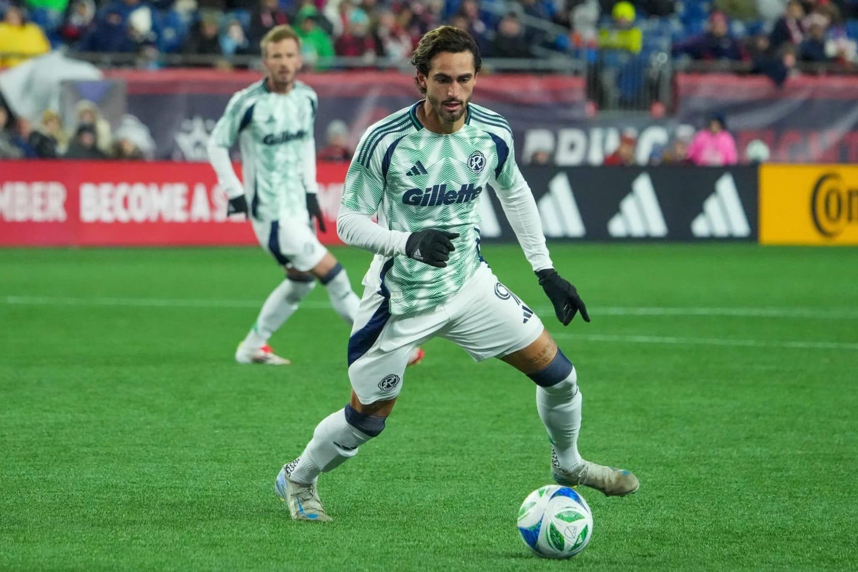 Oppo Research: 5 Things about New England Revolution