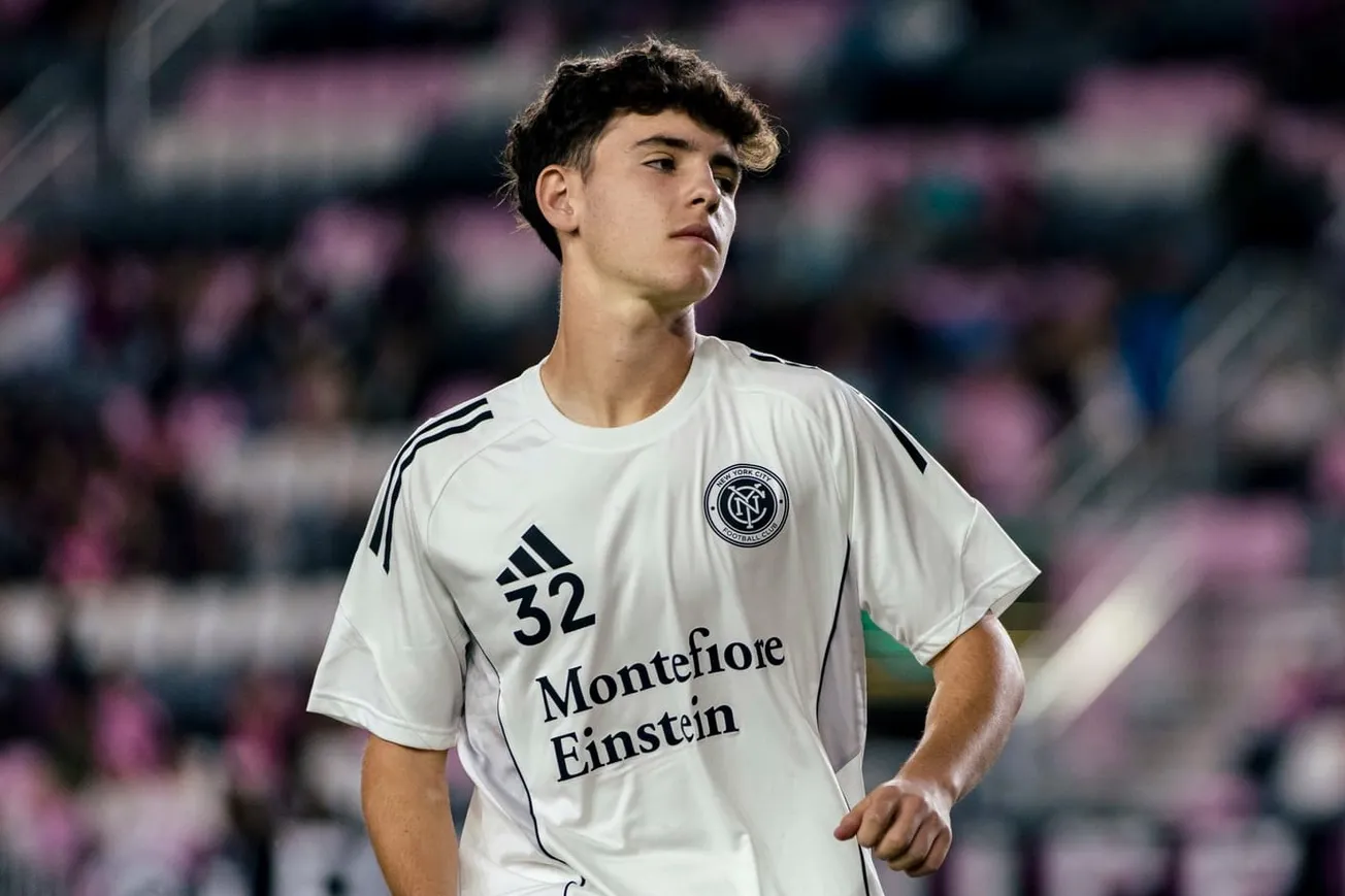 2025 Midterm Report Card: Jonny Shore