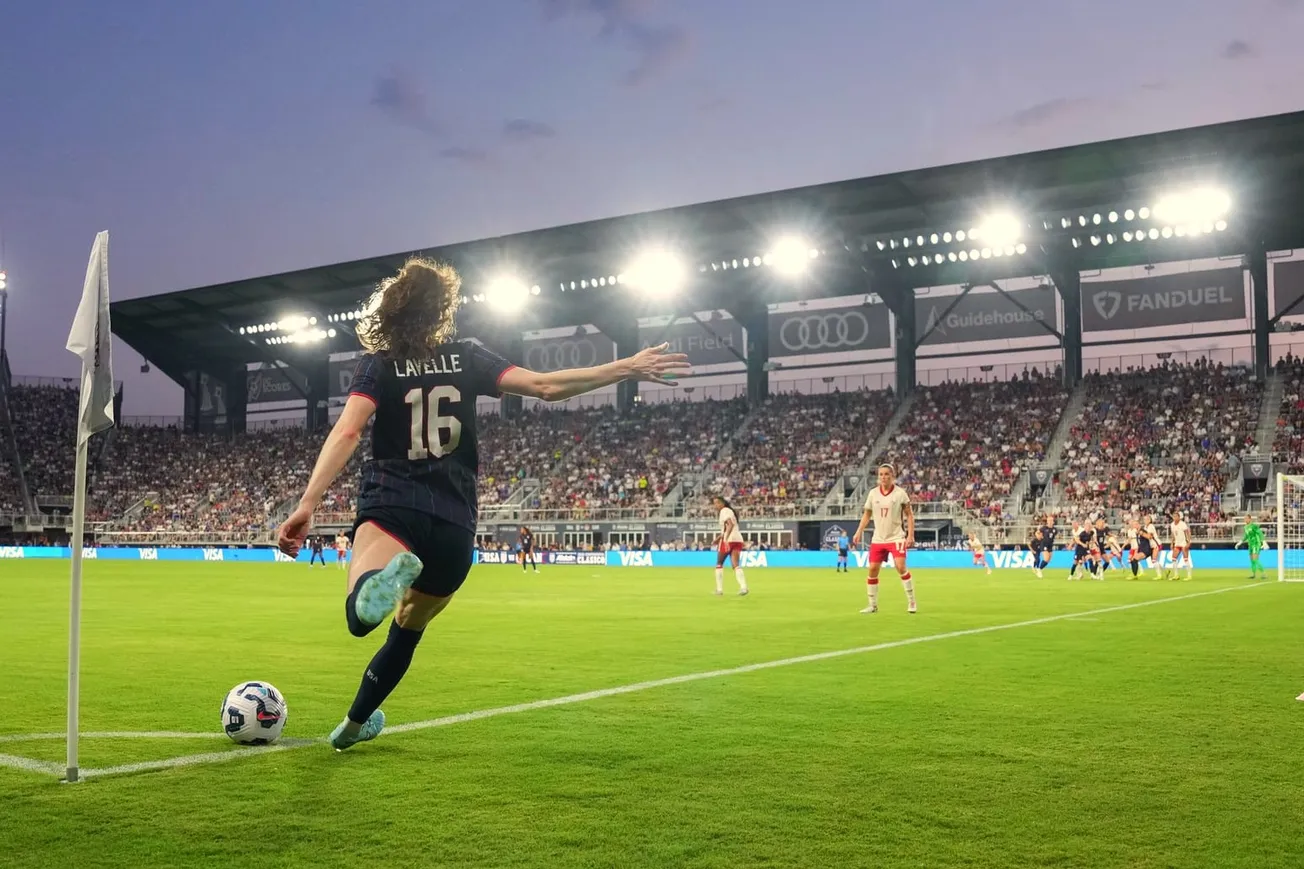 USWNT finish international break with 3-0 win over Canada