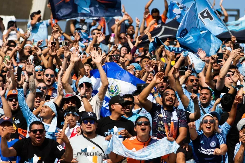 Guest Column: Let’s give Mounsef a Standing O in the 9th minute