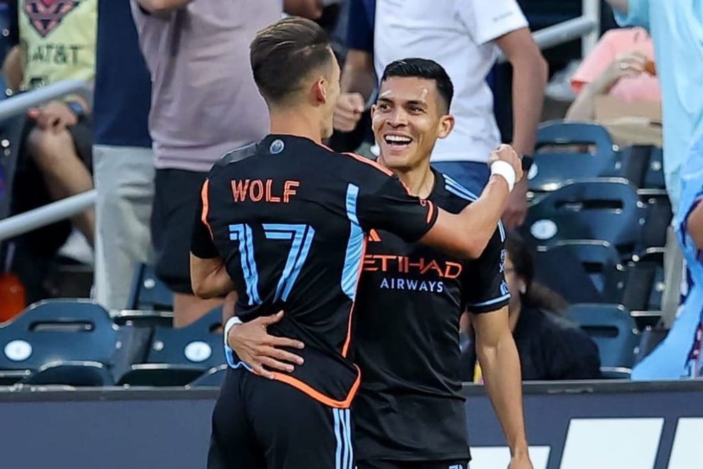 Martínez bags brace as New York City dispatch Montréal