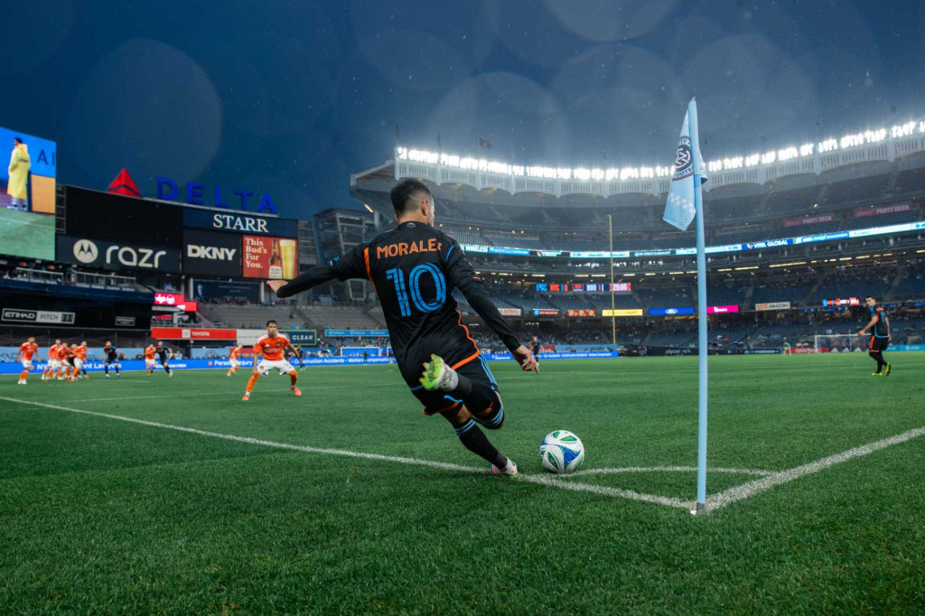 New York City loses to Houston on a miserable night in The Bronx